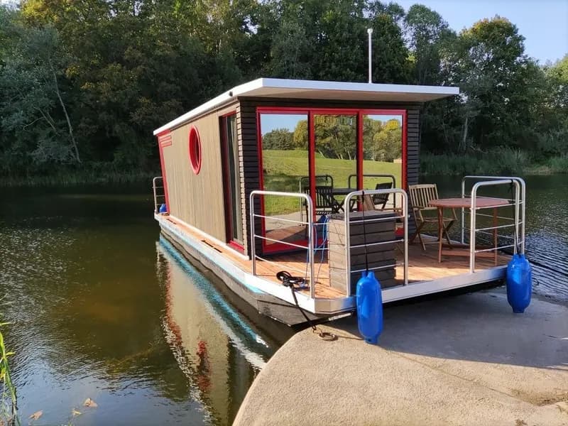 Nordic 32 Eco 18 houseboat