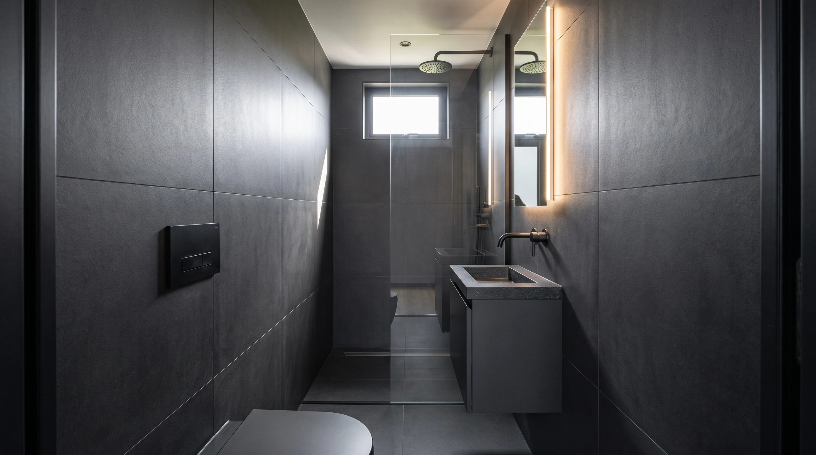 Nordic Sabre 43 — Modern — WC och dusch