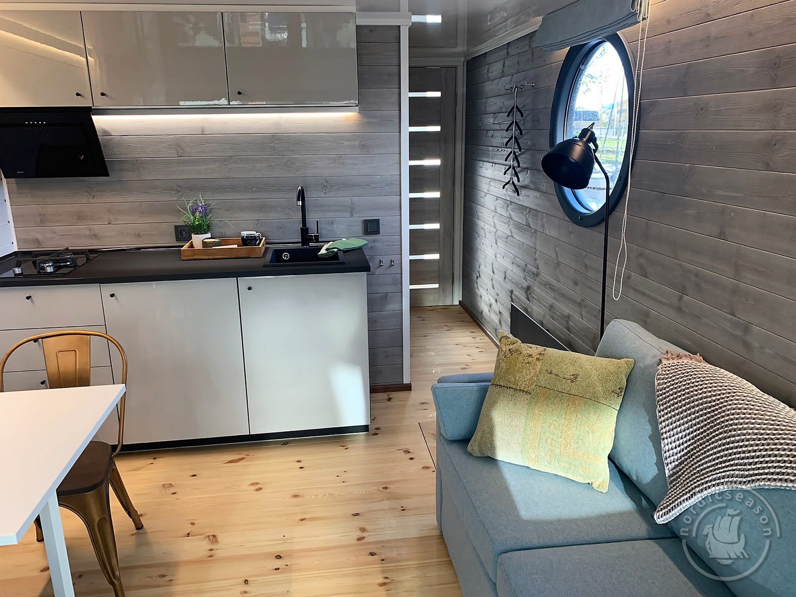 Houseboat_NordicSeason_Nordic36_Eco23_120